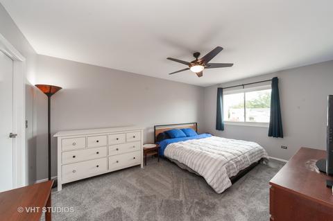 444 Pacific Ct, Wheeling, IL 60090 photo 7