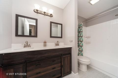444 Pacific Ct, Wheeling, IL 60090 photo 8