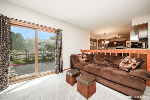 337 Bryan Dr, Cary, IL 60013 photo 10