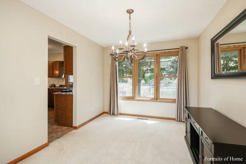 337 Bryan Dr, Cary, IL 60013 photo 4