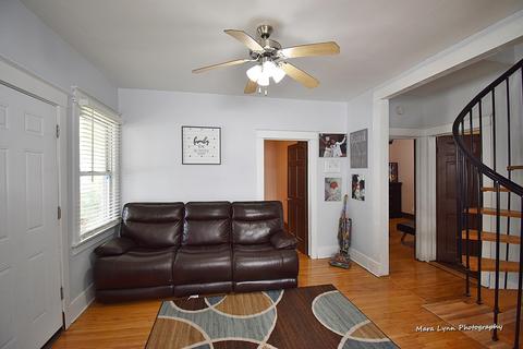 458 Watson St, Aurora, IL 60505 photo 6