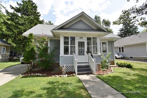 458 Watson St, Aurora, IL 60505 photo 2