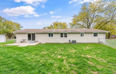 95 Pauline Dr, Elgin, IL 60123 photo 27
