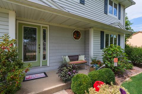 8808 Heatherdowns Rd, Bloomington, IL 61705 photo 3