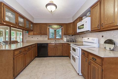 8808 Heatherdowns Rd, Bloomington, IL 61705 photo 39