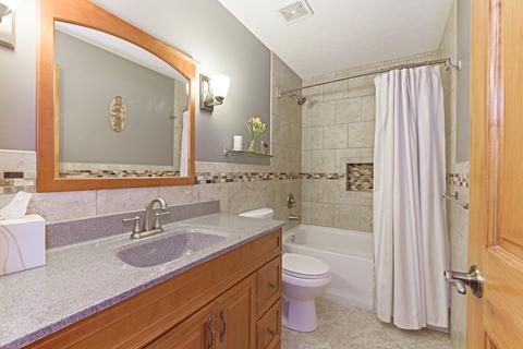 8808 Heatherdowns Rd, Bloomington, IL 61705 photo 54