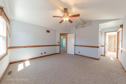 953 Shady Tree Ln, Wheeling, IL 60090 photo 10