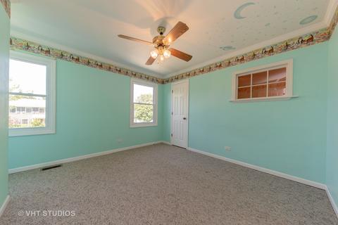 953 Shady Tree Ln, Wheeling, IL 60090 photo 14