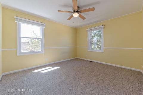 953 Shady Tree Ln, Wheeling, IL 60090 photo 13