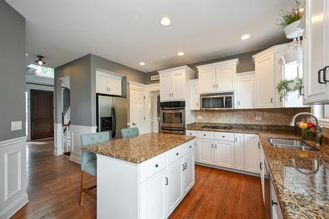 26433 Silverleaf Dr, Plainfield, IL 60585 photo 7
