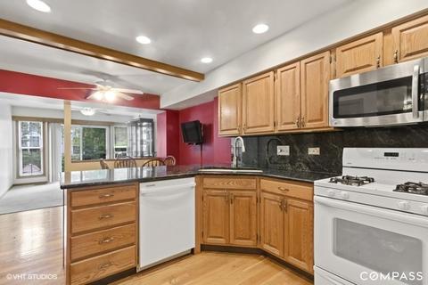 715 Brookvale Dr #B, Wheeling, IL 60090 photo 4