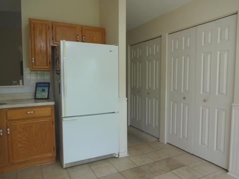 1611 Camberley Ct #2, Bartlett, IL 60103 photo 11