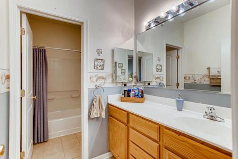 1350 Bison Ln, Hoffman Estates, IL 60192 photo 20