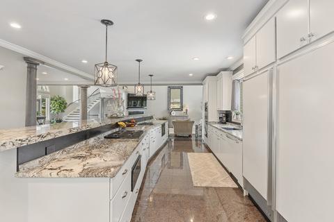 9191 Falling Waters Dr E, Burr Ridge, IL 60527 photo 13