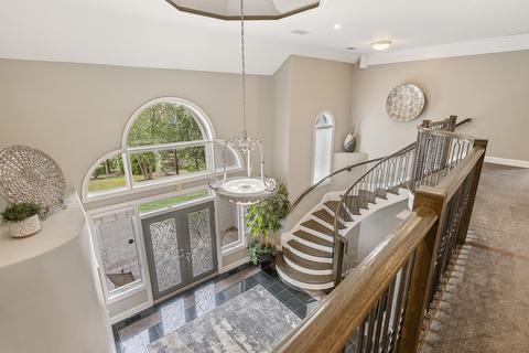 9191 Falling Waters Dr E, Burr Ridge, IL 60527 photo 3