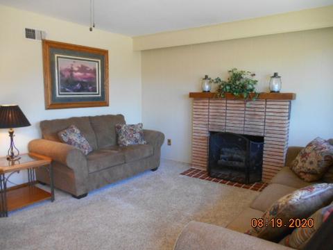 1104 W 2nd St, Spring Valley, IL 61362 photo 2