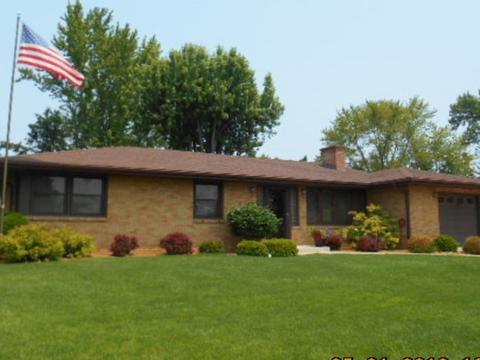 1104 W 2nd St, Spring Valley, IL 61362 photo 1