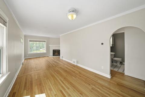 511 Lyon Ave, Wheaton, IL 60187 photo 6