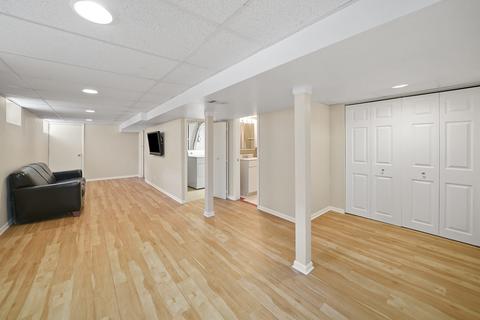 511 Lyon Ave, Wheaton, IL 60187 photo 10