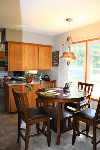 516 Barden St, Morrison, IL 61270 photo 5
