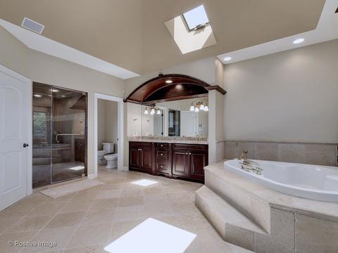 3 Roanoke Ct, Burr Ridge, IL 60527 photo 25