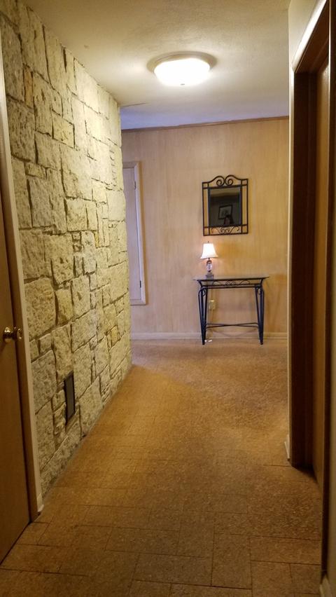 1104 Eustace Dr, Dixon, IL 61021 photo 3