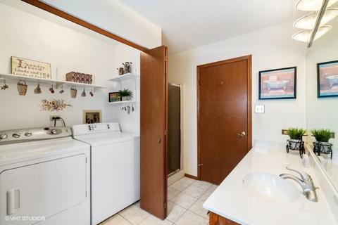 16628 Spangler Rd, Plainfield, IL 60586 photo 5