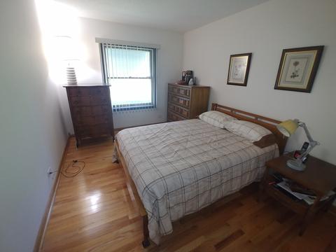 827 Anchor Ct, Bartlett, IL 60103 photo 9