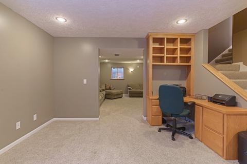 8 Lexis Ct, Bloomington, IL 61704 photo 37