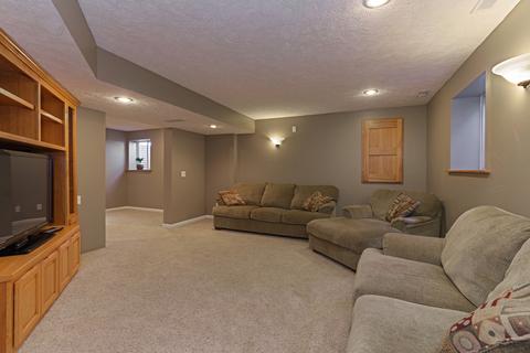 8 Lexis Ct, Bloomington, IL 61704 photo 40