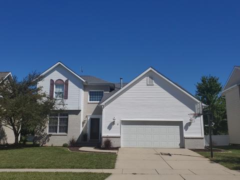 8 Lexis Ct, Bloomington, IL 61704 photo 1
