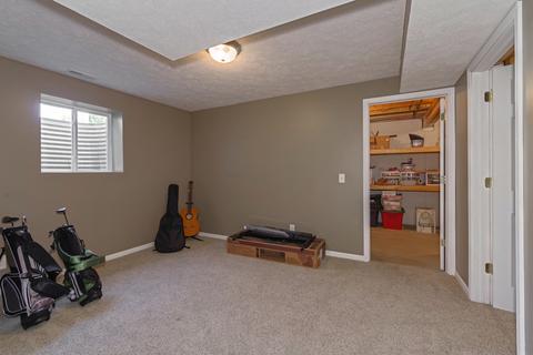 8 Lexis Ct, Bloomington, IL 61704 photo 43
