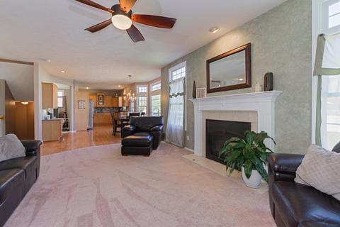 8 Lexis Ct, Bloomington, IL 61704 photo 19