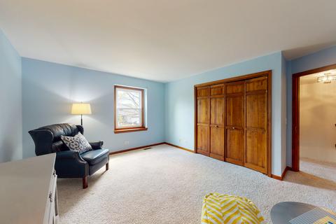 1962 Chatham Dr, Wheaton, IL 60189 photo 19