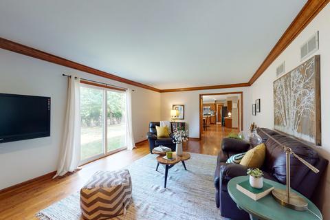 1962 Chatham Dr, Wheaton, IL 60189 photo 12
