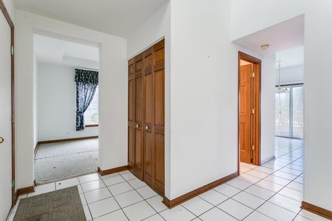 421 Cardinal Dr, Bartlett, IL 60103 photo 8