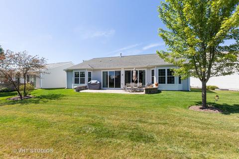 2533 Edgewater Dr, Elgin, IL 60124 photo 19