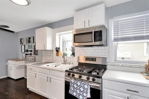 14616 Spaulding Ave, Midlothian, IL 60445 photo 5