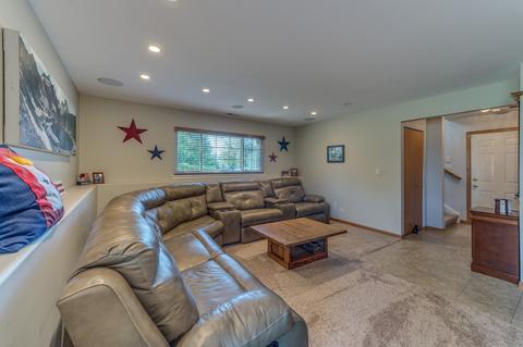 2460 Daybreak Ct, Elgin, IL 60123 photo 21