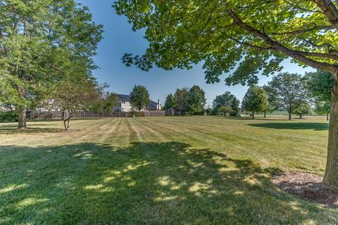 2460 Daybreak Ct, Elgin, IL 60123 photo 27