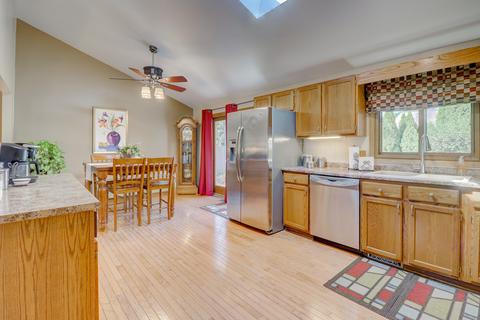 610 Barbara Ln, Mchenry, IL 60051 photo 16