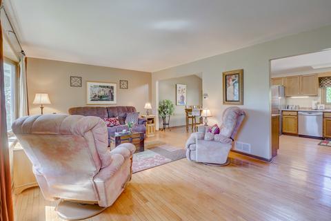 610 Barbara Ln, Mchenry, IL 60051 photo 7