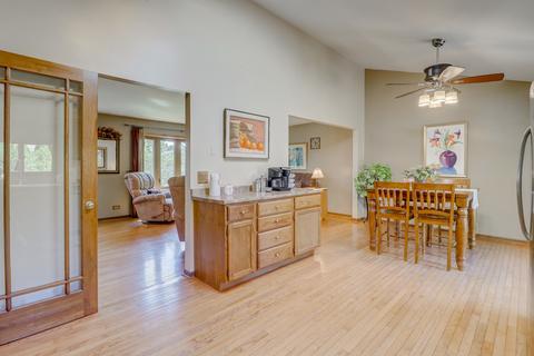 610 Barbara Ln, Mchenry, IL 60051 photo 17