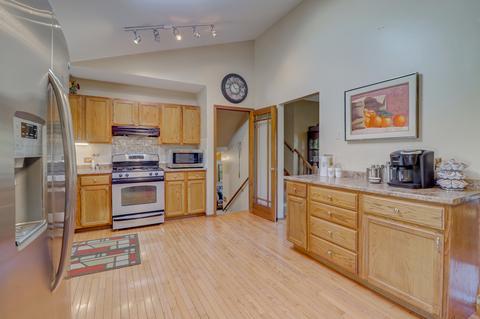 610 Barbara Ln, Mchenry, IL 60051 photo 14