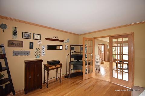 229 Shawnee Cir, Bartlett, IL 60103 photo 23