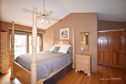 229 Shawnee Cir, Bartlett, IL 60103 photo 27
