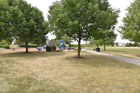 229 Shawnee Cir, Bartlett, IL 60103 photo 50