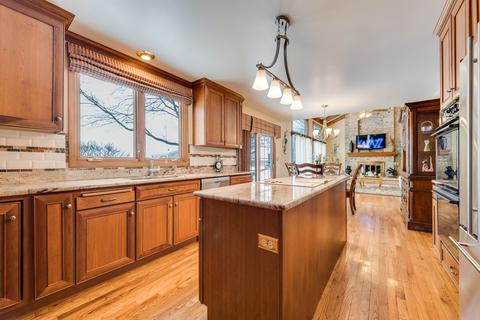 1180 Ancient Oaks Dr, Bartlett, IL 60103 photo 11