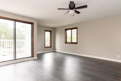 642 Harbor Ter, Bartlett, IL 60103 photo 5