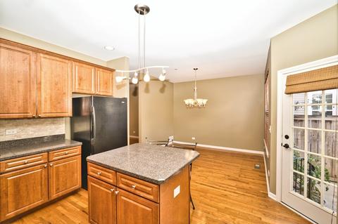 390 S Prospect Ave, Bartlett, IL 60103 photo 12